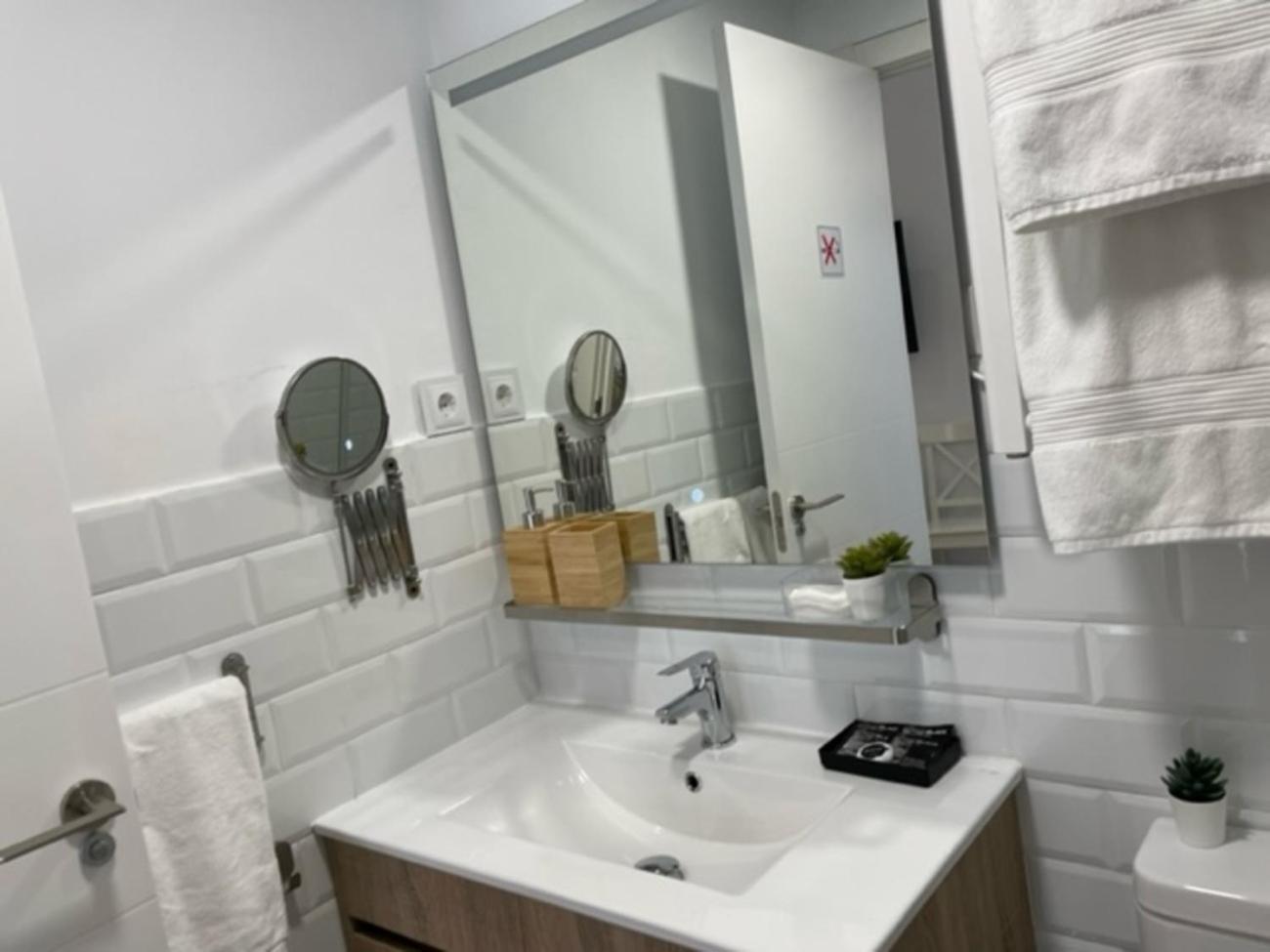 Apartamento Centrico En Madrid Kültér fotó